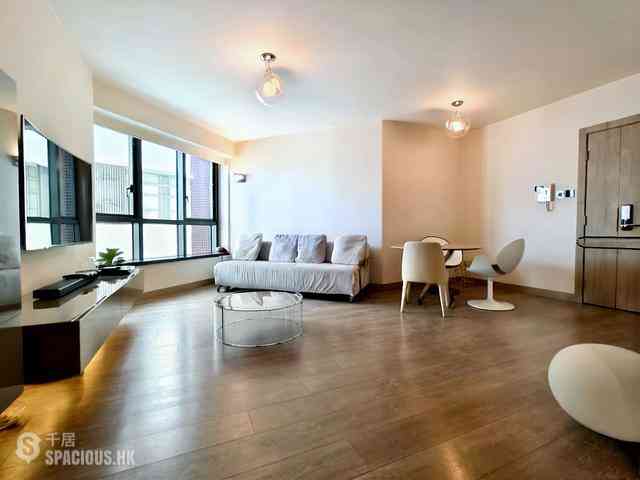 Mid Levels West - 80 Robinson Road 01