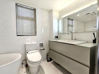 Mid Levels West - 80 Robinson Road 10
