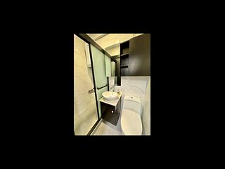 North Point - Hung Fuk Building 04