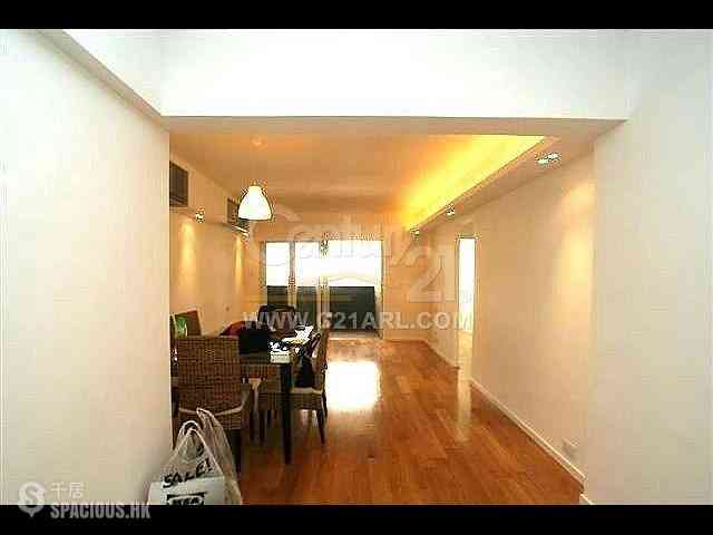 Leighton Hill - Starlight House 03