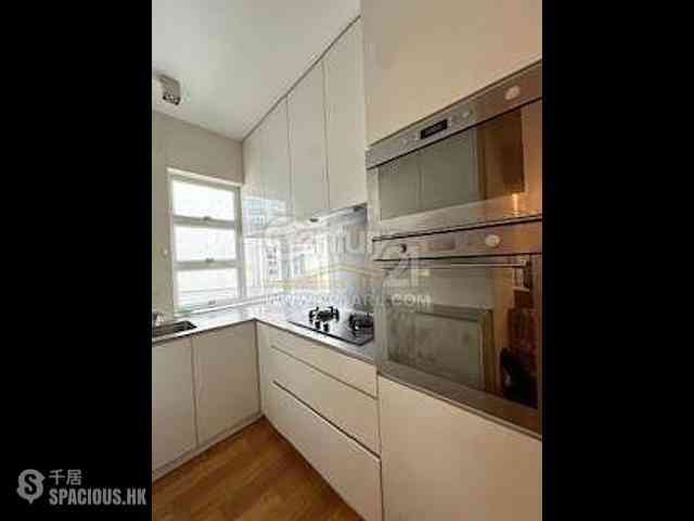 Leighton Hill - Starlight House 18