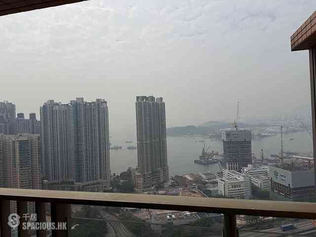Tai Kok Tsui - Harbour Green Tower 5 02