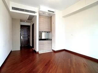 Wan Chai - The Avenue 10