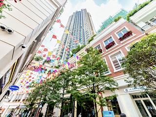 Wan Chai - The Avenue 19