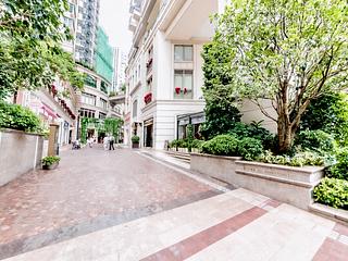 Wan Chai - The Avenue 26