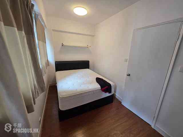 Sheung Wan - 225 Hollywood Road 02