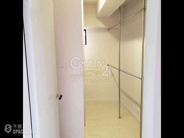 Jardines Lookout - Cavendish Heights Block 8 14