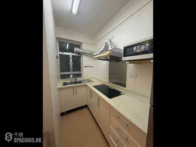 Causeway Bay - Lei Wen Court 04