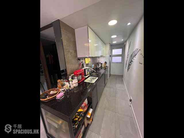 Braemar Hill - Hilltop Mansion 08