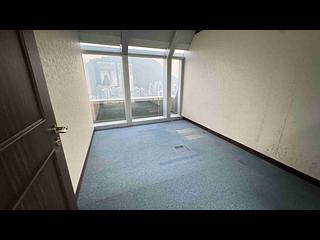 中环 - The Center 06