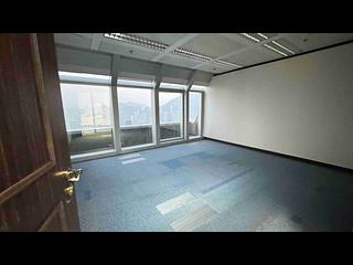 中环 - The Center 03