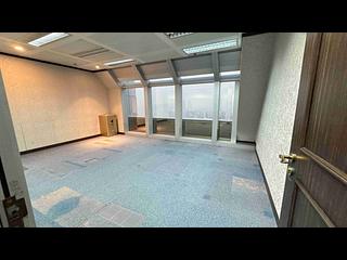 中环 - The Center 04