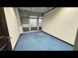 中环 - The Center 10