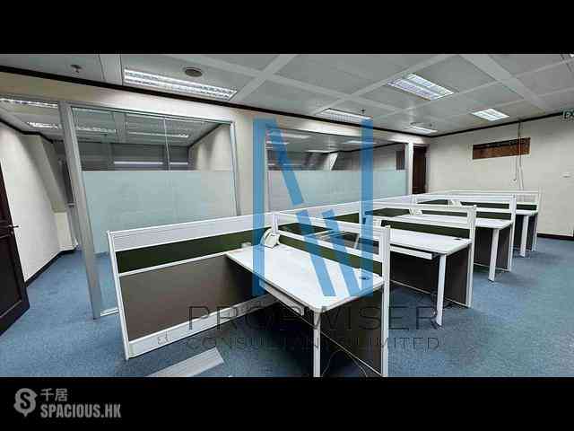 Central - The Center 02