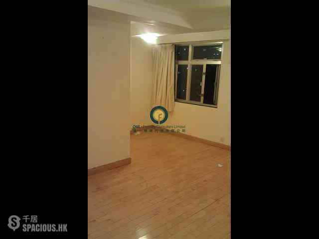 Sheung Wan - Wah Koon Building 08
