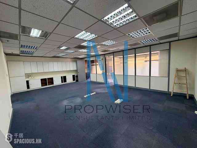 Sheung Wan - Shun Tak Centre - West Tower 02