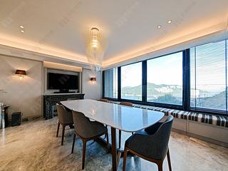 Chung Hom Kok - Pinewaver Villas 04