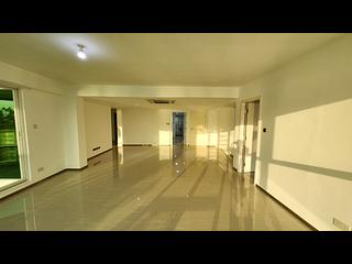 Pok Fu Lam - Villa Cecil Phase 2 Block 1 03
