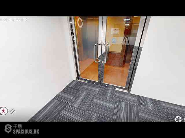 Central - 303, Hennessy Road 01