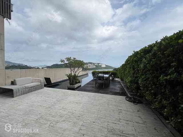 Chung Hom Kok - SCape Cedrus (House 3) 01