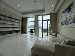 Chung Hom Kok - SCape Cedrus (House 3) 02