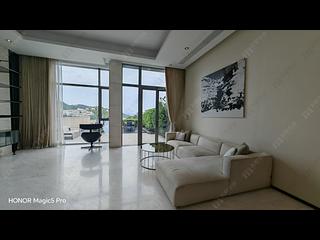 Chung Hom Kok - SCape Cedrus (House 3) 06