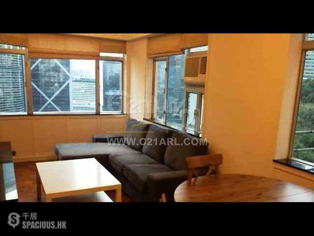Mid Levels Central - Mackenny Court 01