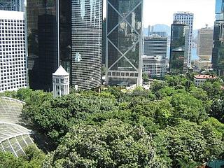 Mid Levels Central - Mackenny Court 06
