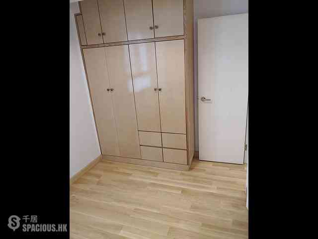 Causeway Bay - Elizabeth House Block A 10
