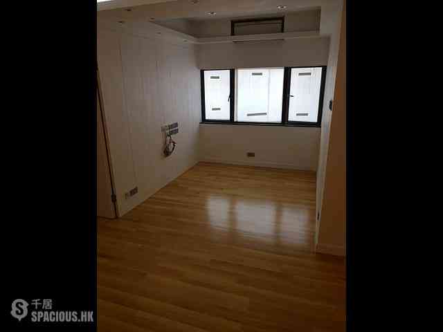 Causeway Bay - Elizabeth House Block A 12