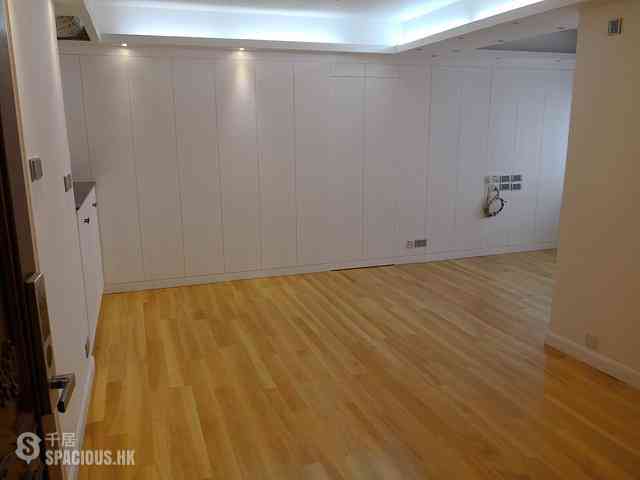 Causeway Bay - Elizabeth House Block A 13