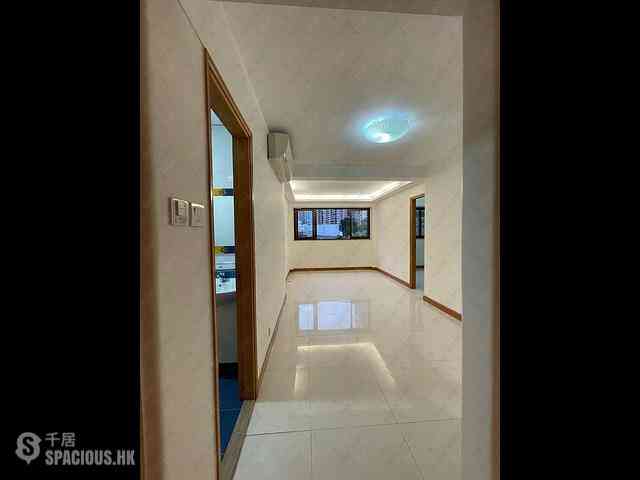 Sai Ying Pun - Hing Wah House 07