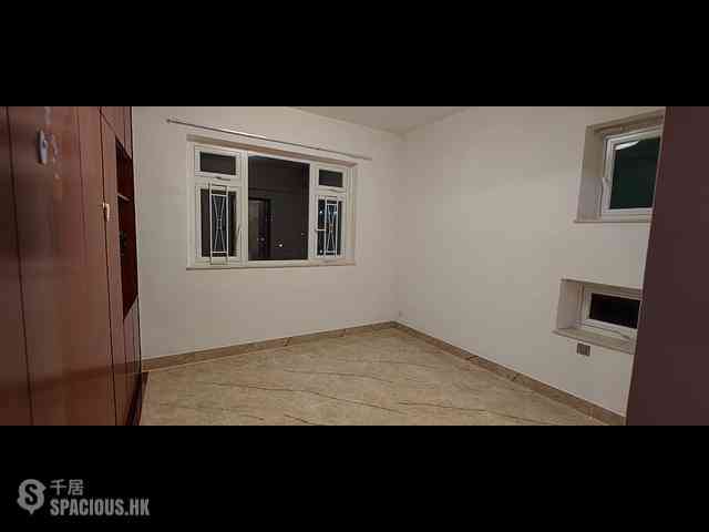 Braemar Hill - Coral Court 08