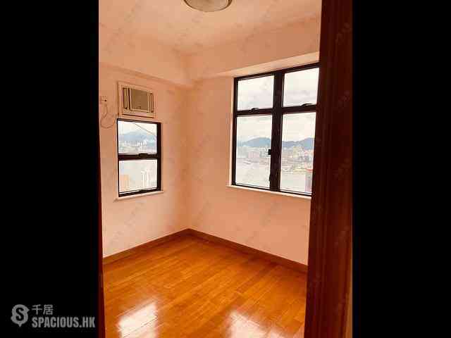 Siu Sai Wan - Fullview Garden Block 1 07