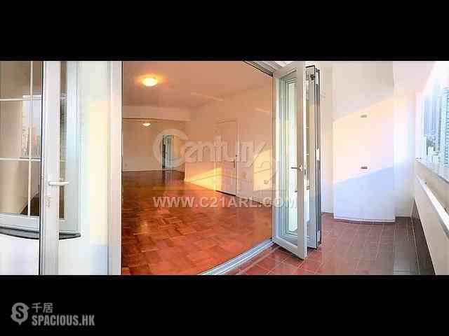 Mid Levels Central - Wing Hong Mansion 01
