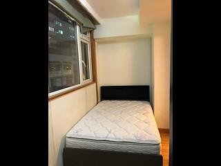 Wan Chai - Cheong Chun Building 03