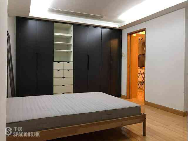 Wan Chai - Cheong Chun Building 10