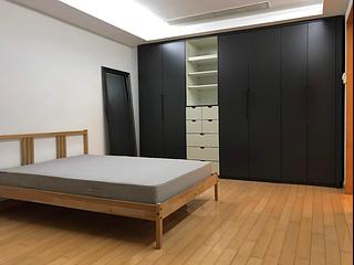 Wan Chai - Cheong Chun Building 12