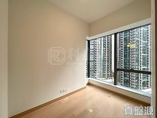 Lohas Park - Lohas Park Phase 12A Seasons Place Tower 3A 03