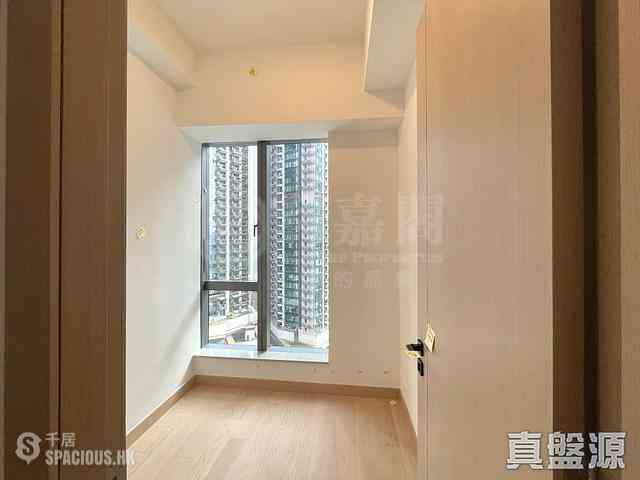 Lohas Park - Lohas Park Phase 12A Seasons Place Tower 3A 06