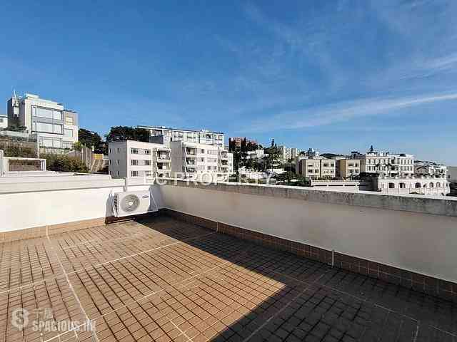 Chung Hom Kok - Jadebeach Villa 02