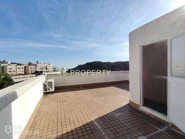 Chung Hom Kok - Jadebeach Villa 03
