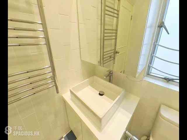 Mid Levels Central - Botanic Terrace Block B 09