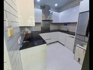 Mid Levels Central - Botanic Terrace Block B 08