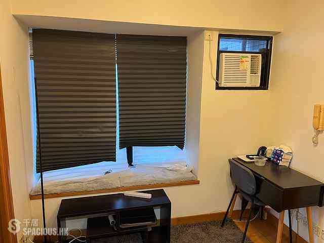 Wan Chai - 112, Johnston Road 06