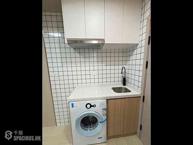 Mong Kok - 901, Canton Road 02