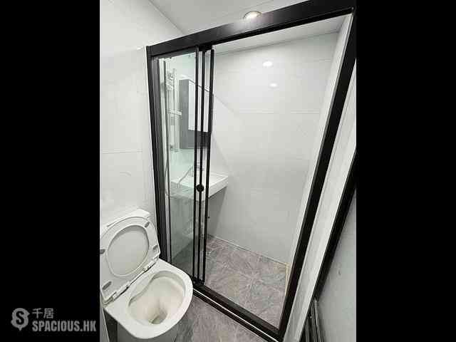 Mong Kok - 901, Canton Road 03