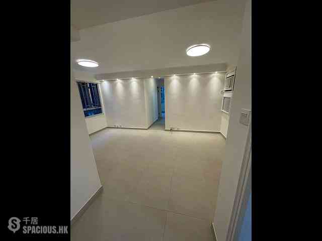 Chai Wan Kok - Joyful Building 02