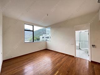 Shouson Hill - Helene Court 03