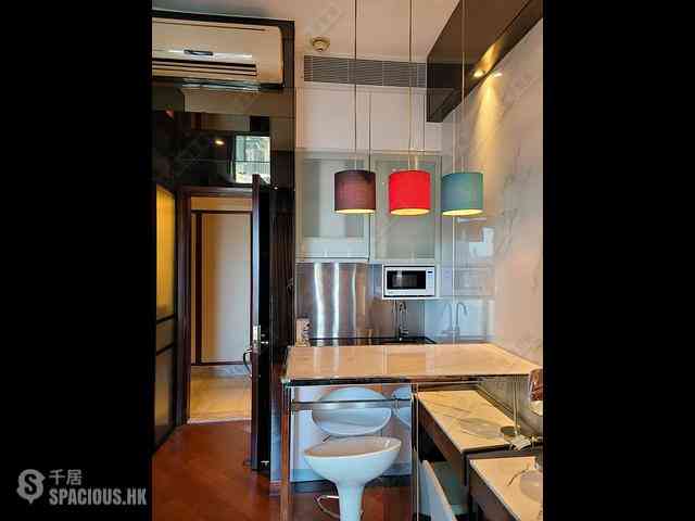 Tai Kok Tsui - Park Summit Block 2 04